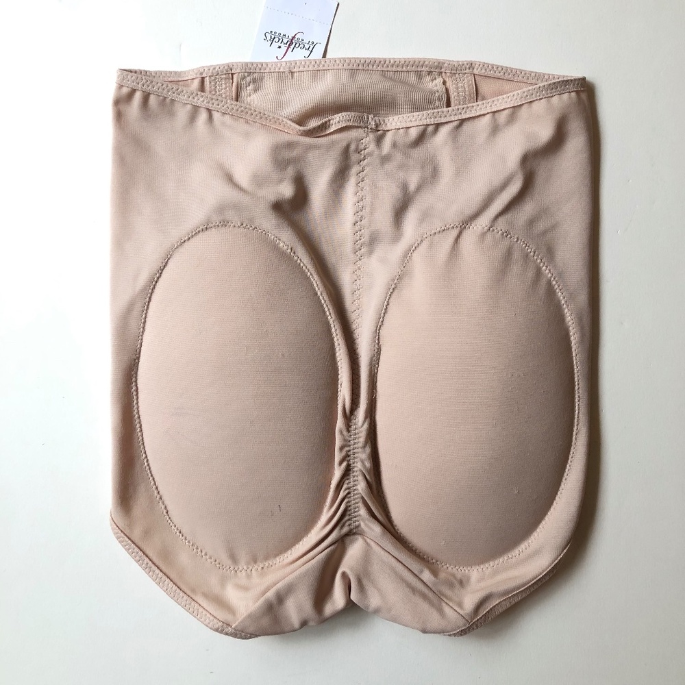 NWT Fredrick’s Of Hollywood Booty Boost Panty Wear